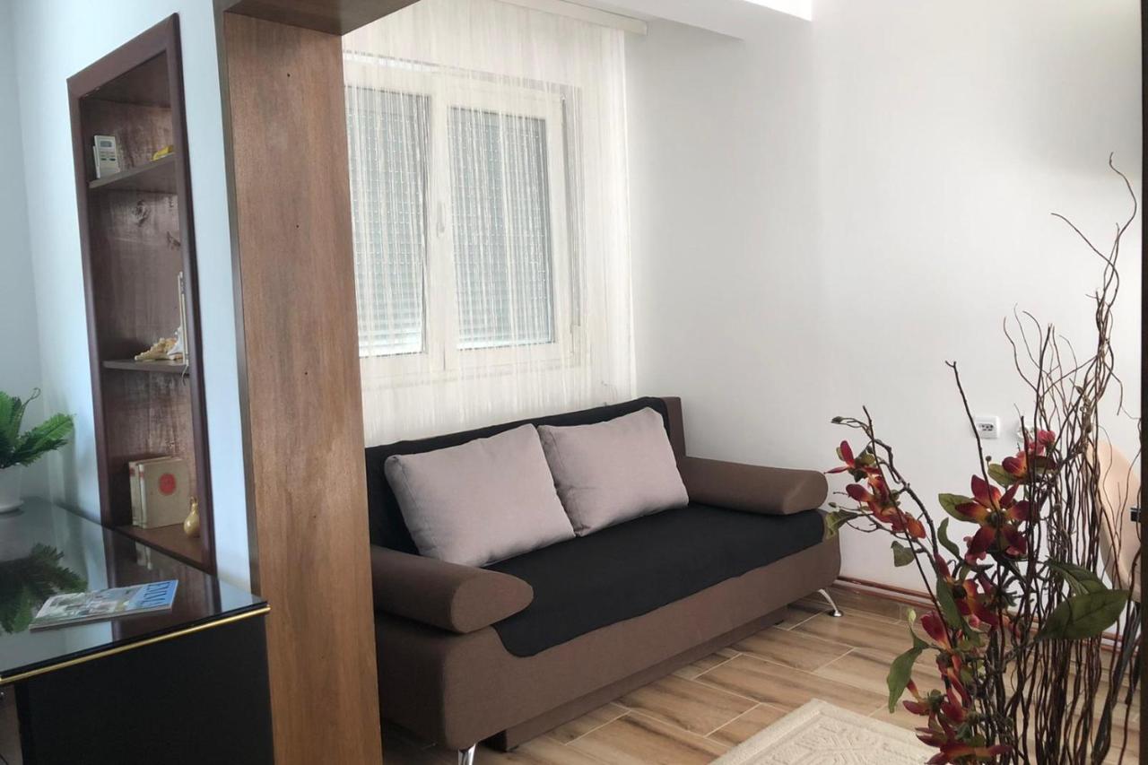 Apartments Ivan นิส ภายนอก รูปภาพ