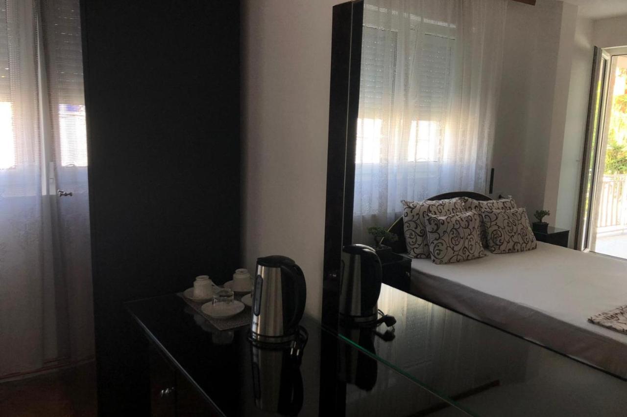 Apartments Ivan นิส ภายนอก รูปภาพ